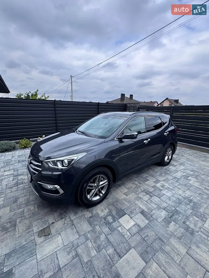 2017 Hyundai Santa Fe - мініатюра 26