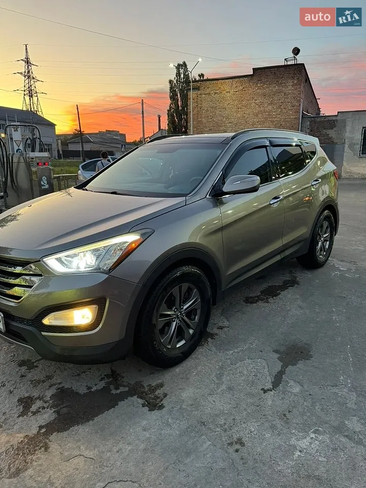 2014 Hyundai Santa Fe - мініатюра 17