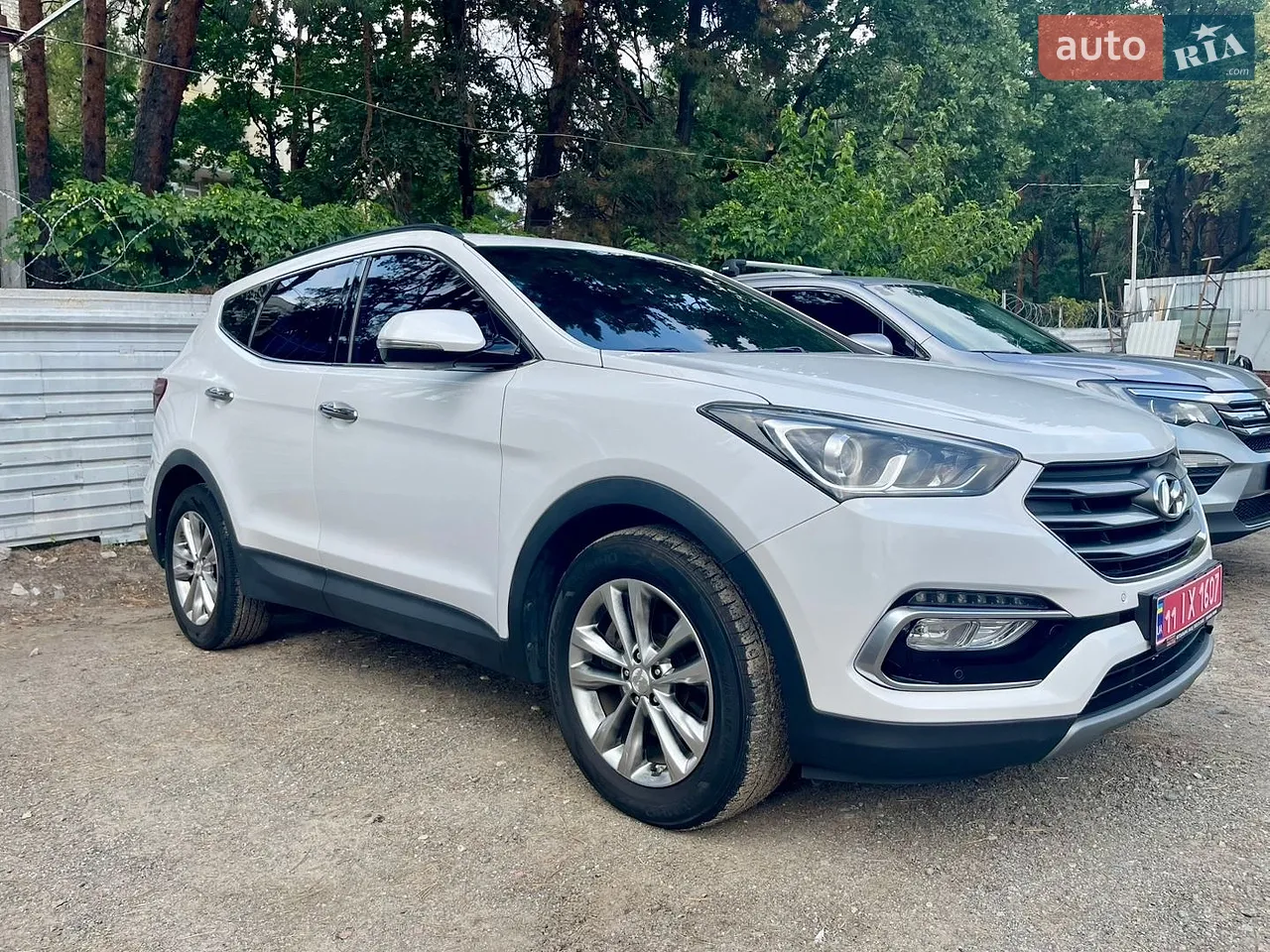 2017 Hyundai Santa Fe - мініатюра 31