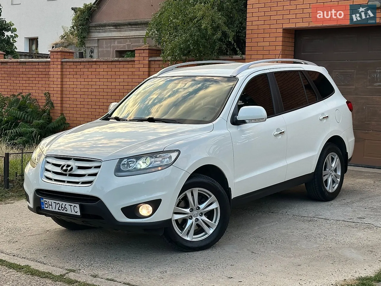 2011 Hyundai Santa Fe - мініатюра 122