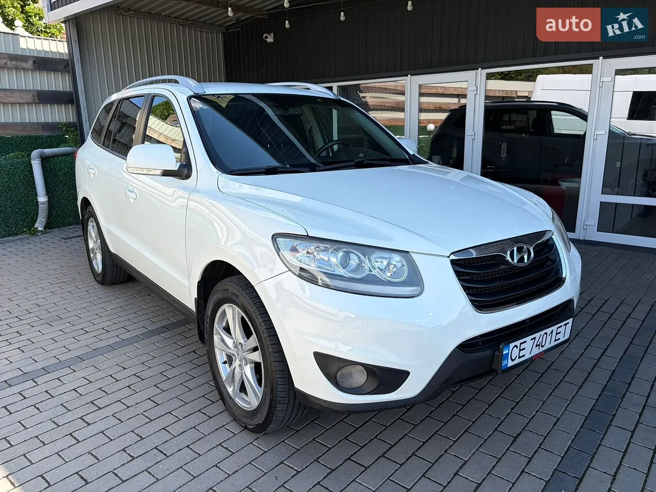 2011 Hyundai Santa Fe - мініатюра 16