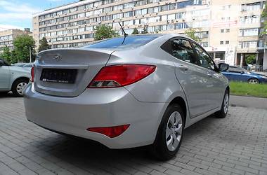 Седан Hyundai Solaris 2016 в 