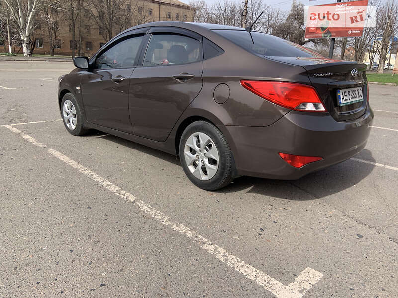 Седан Hyundai Solaris 2016 в Кривом Роге фото 5 Седан Hyundai Solaris 2016 в Кривом Роге