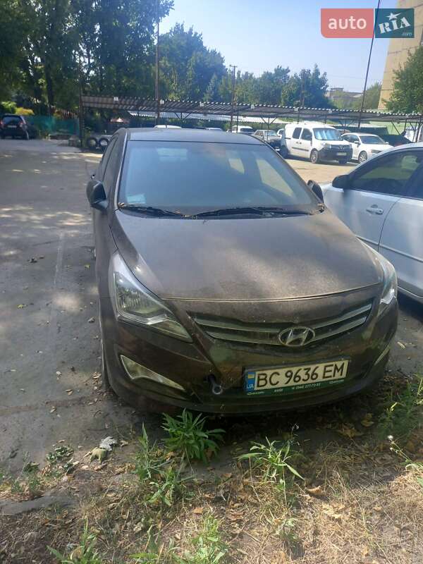 Седан Hyundai Solaris 2015 в 
