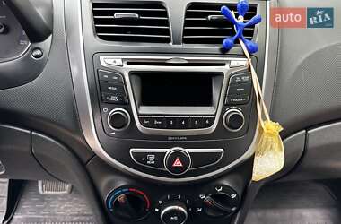 Седан Hyundai Solaris 2016 в 