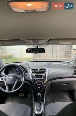 Седан Hyundai Solaris 2016 в 
