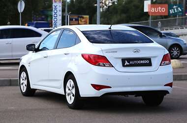 Седан Hyundai Solaris 2016 в 