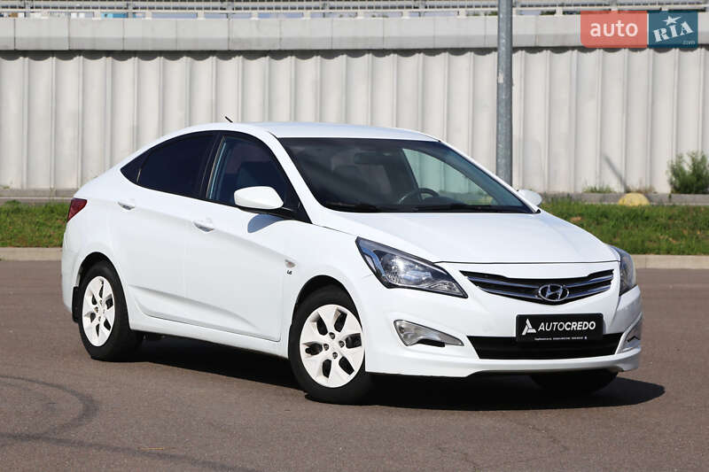 Hyundai Solaris 2016