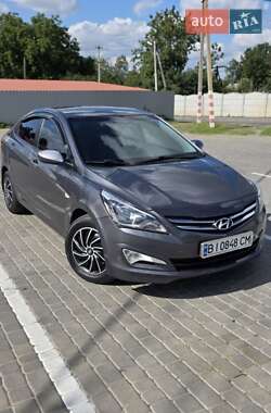 Hyundai Solaris 2015