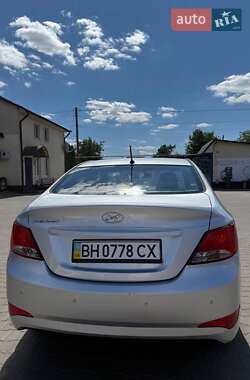 Седан Hyundai Solaris 2016 в 