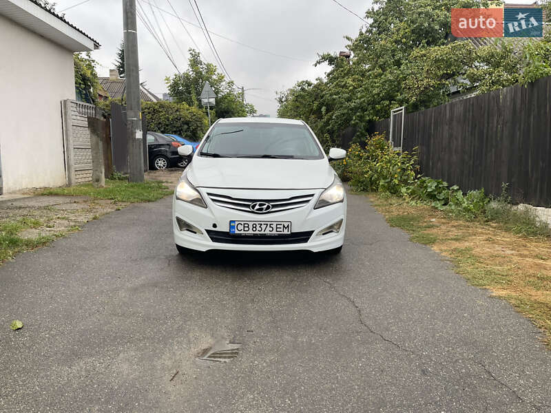 Hyundai Solaris 2016