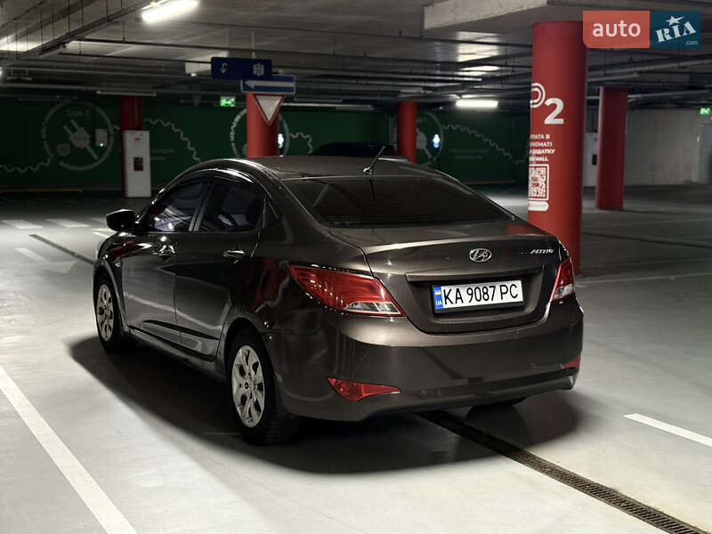 Седан Hyundai Solaris 2016 в Києві фото 8 Седан Hyundai Solaris 2016 в Києві