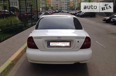 Седан Hyundai Sonata 1999 в Киеве