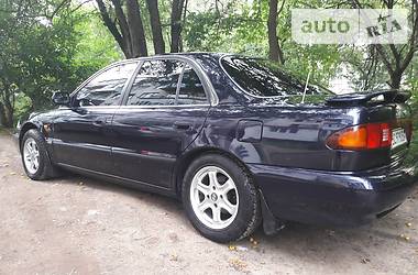 Седан Hyundai Sonata 1996 в Львове