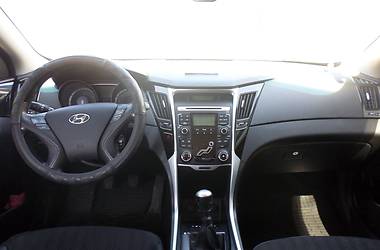 Седан Hyundai Sonata 2011 в Николаеве