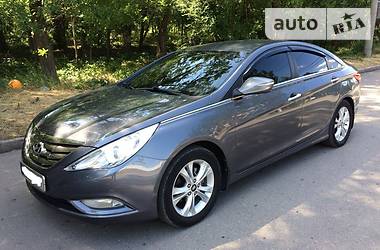 Седан Hyundai Sonata 2011 в Николаеве