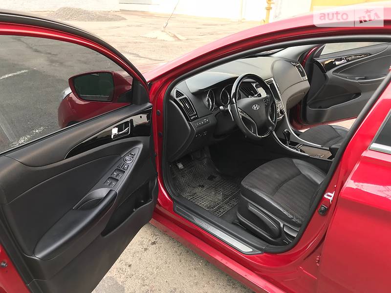 Седан Hyundai Sonata 2011 в Миколаєві
