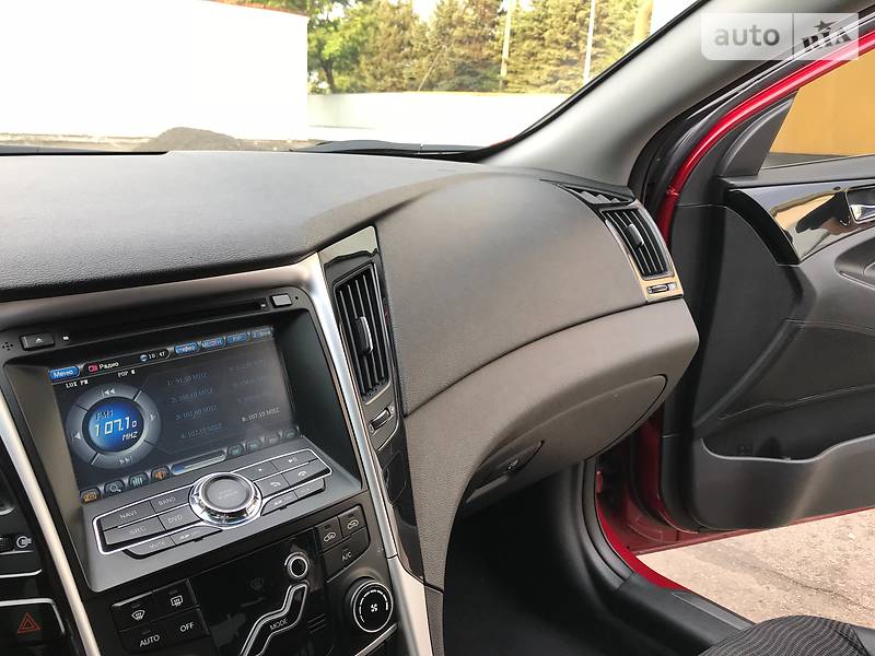 Седан Hyundai Sonata 2011 в Миколаєві