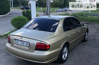 Седан Hyundai Sonata 2004 в Львове