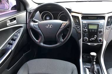 Седан Hyundai Sonata 2012 в Киеве