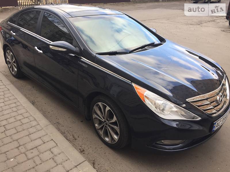 Седан Hyundai Sonata 2013 в Луцке