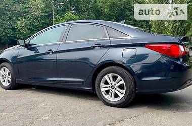 Седан Hyundai Sonata 2013 в Киеве