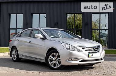 Hyundai Sonata 2011
