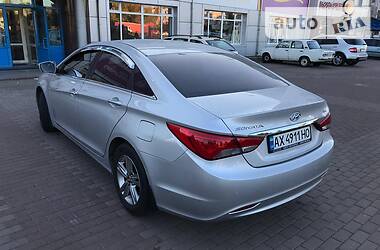 Седан Hyundai Sonata 2013 в Киеве