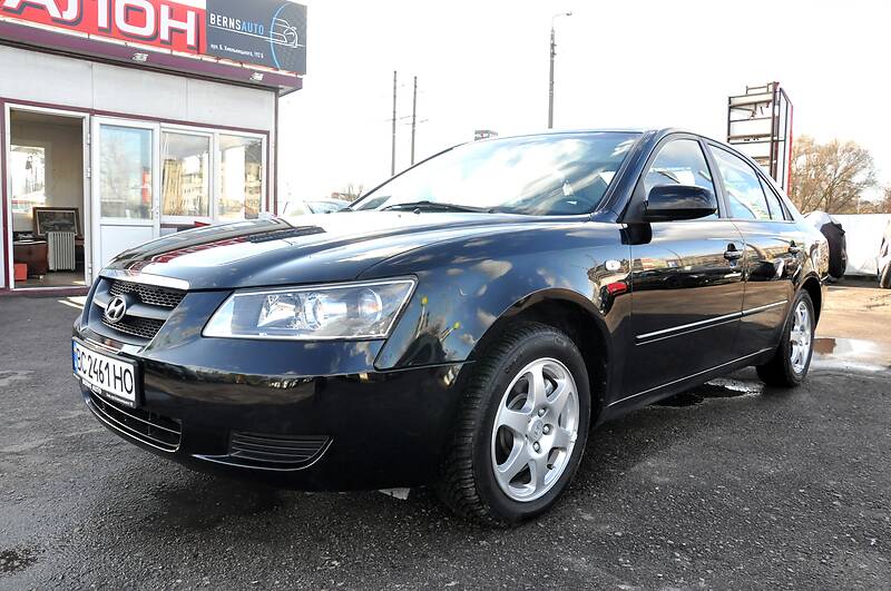 Седан Hyundai Sonata 2008 в Львове
