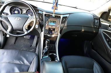 Седан Hyundai Sonata 2014 в 