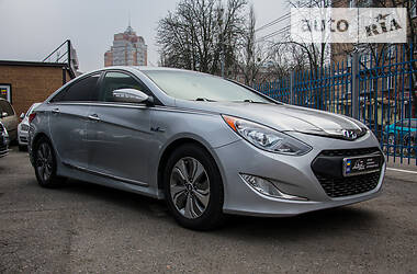 Седан Hyundai Sonata 2013 в 