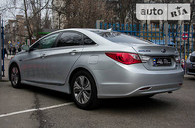 Седан Hyundai Sonata 2013 в 