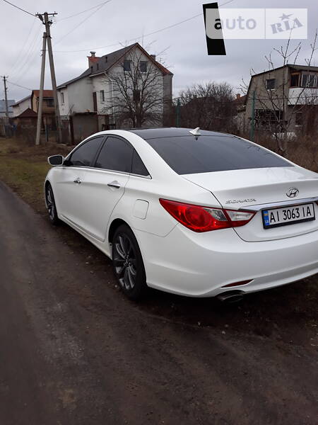 Седан Hyundai Sonata 2010 в Калинівці