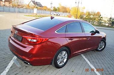 Седан Hyundai Sonata 2015 в 