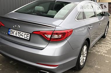 Седан Hyundai Sonata 2016 в Сарнах