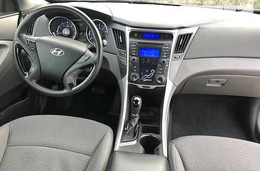 Седан Hyundai Sonata 2012 в 