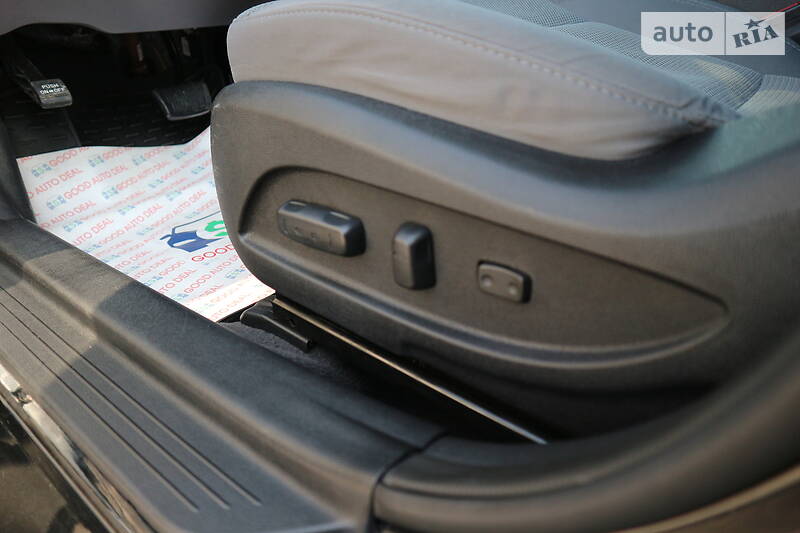 Седан Hyundai Sonata 2014 в Харькове фото 13 Седан Hyundai Sonata 2014 в Харькове