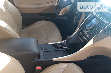 Седан Hyundai Sonata 2011 в 