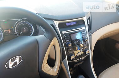 Седан Hyundai Sonata 2011 в 
