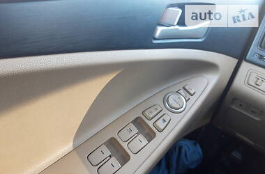 Седан Hyundai Sonata 2011 в 