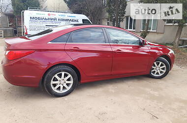 Седан Hyundai Sonata 2011 в 