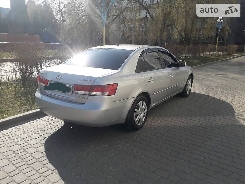 Седан Hyundai Sonata 2006 в Львове