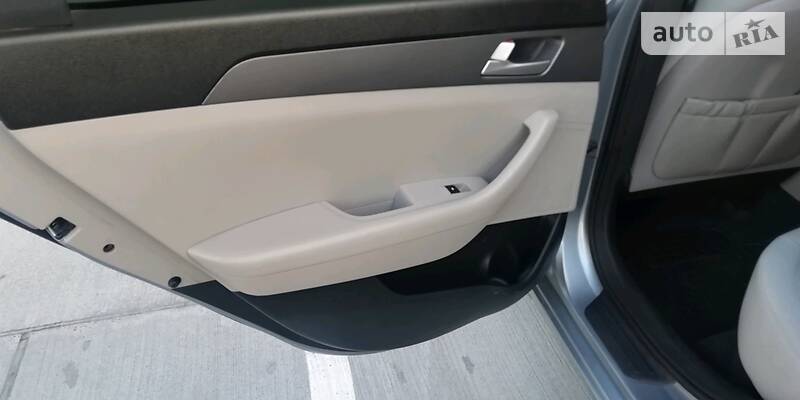 Седан Hyundai Sonata 2014 в Києві фото 39 Седан Hyundai Sonata 2014 в Києві
