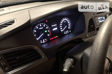 Седан Hyundai Sonata 2015 в 