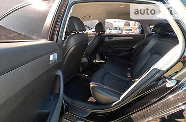 Седан Hyundai Sonata 2016 в 