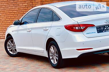 Седан Hyundai Sonata 2015 в Одессе