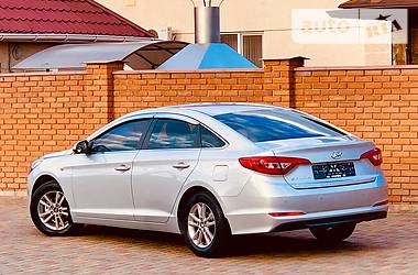 Седан Hyundai Sonata 2015 в Одессе