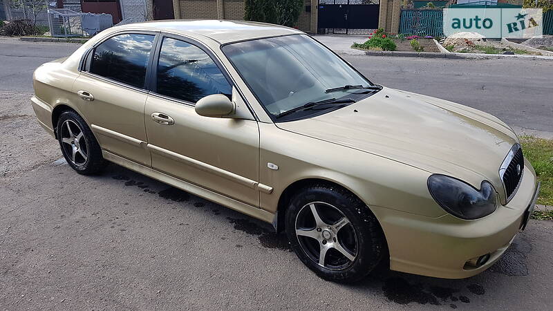 Седан Hyundai Sonata 2003 в Запоріжжі