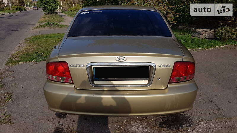 Седан Hyundai Sonata 2003 в Запоріжжі