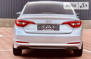 Седан Hyundai Sonata 2017 в 